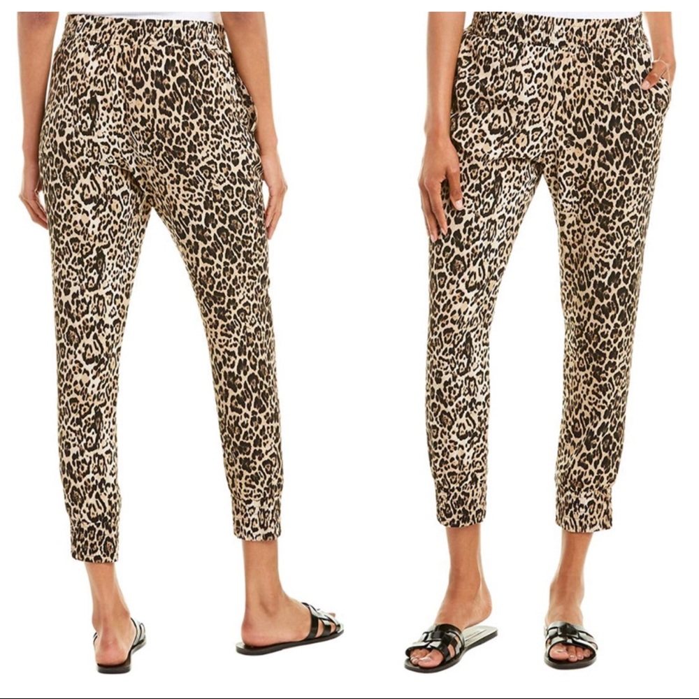 WAYF Serena Pocketed Leopard Jogger